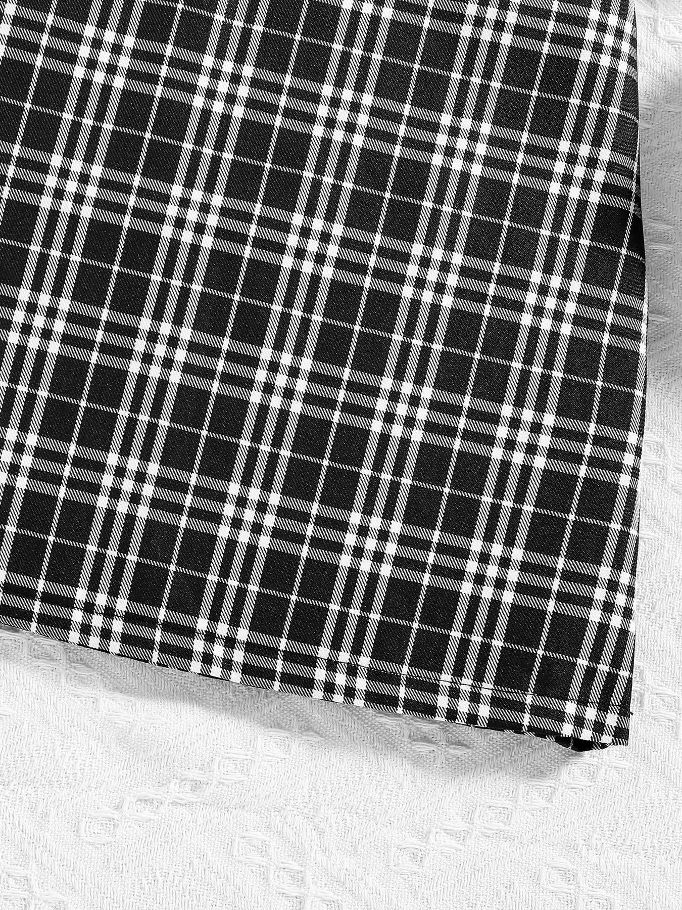 Childrens clothing girls and teenagers autumn fashion round neck black long sleevedhigh waisted checkered hip hugging skirt L250926RXM9