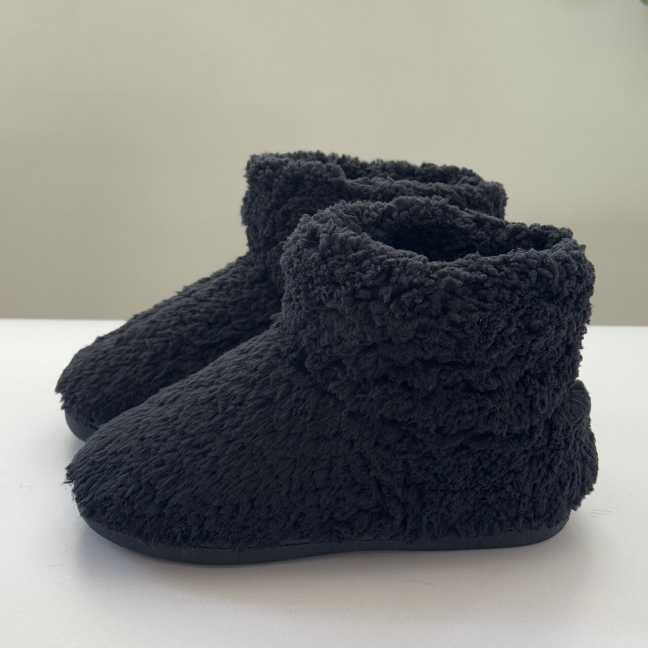 2025 New Snow Straight Wool Thickened Warm Short Women's Mid-Calf Comfortable Boots ddmymarket