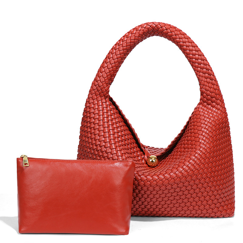 Gilded Ball Pure Handwoven Large Capacity Fashion Versatile High-end Shoulder Underarm Dumpling Bucket Bag