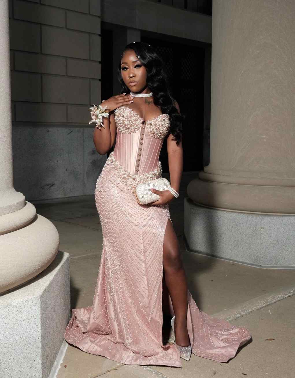 Exquisite Mermaid Evening Dress Sweetheart Sleeveless Pearls Prom Gowns Beading Splits Floor Length Formal Dresses Customized