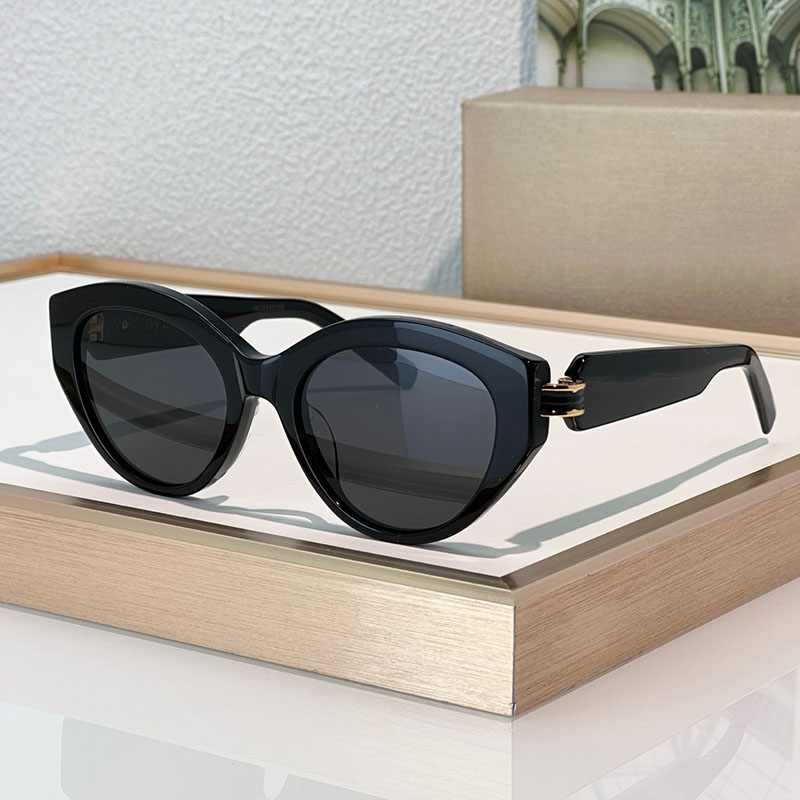 Womens B.zero1 Sunglasses BV40046 Women Designer Oval Sunglasses Acetate Frame Temple Decoration Personalized Legs Leisure Vacation Party Goggles UV400