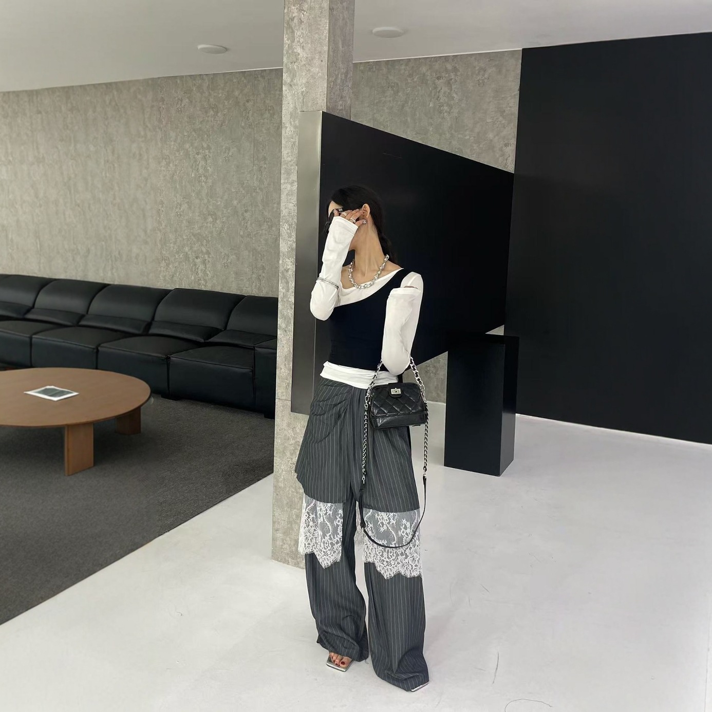 Designer bags women's 2025 new fashion simple casual versatile diamond chain single shoulder crossbody clip shell bag