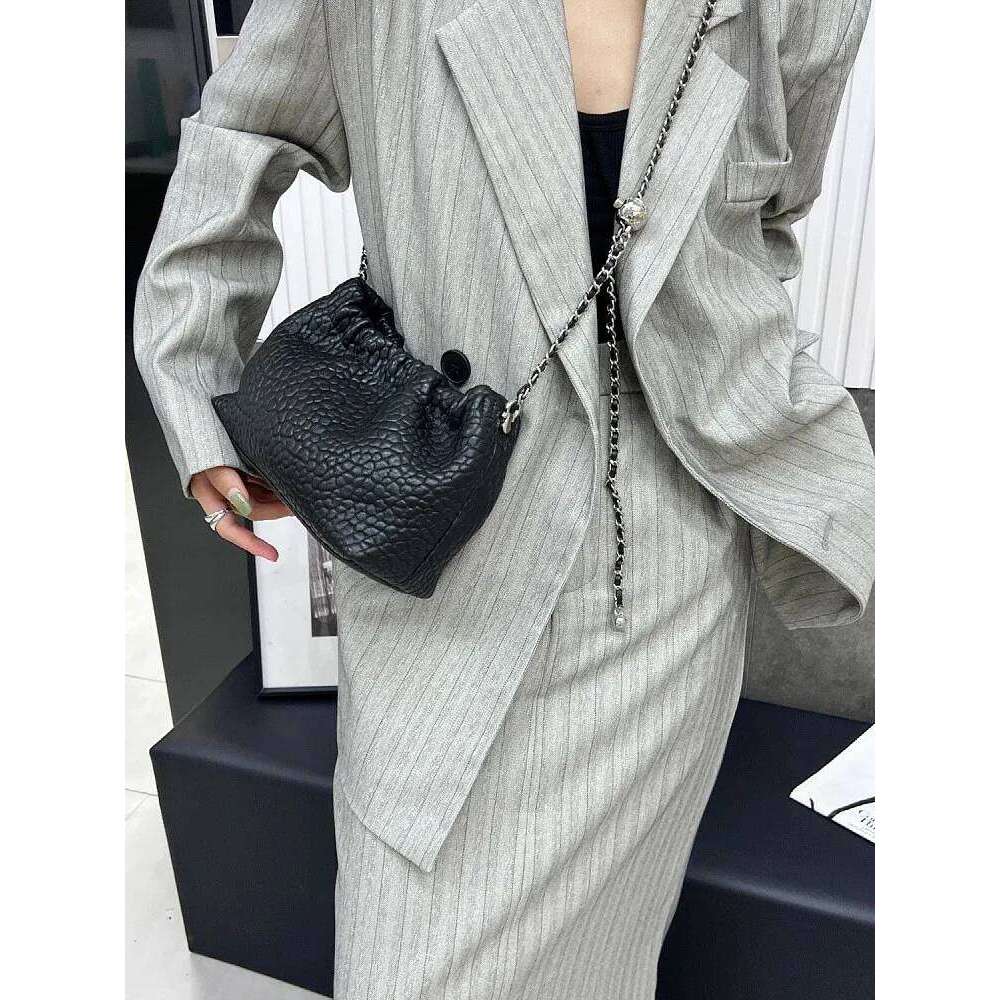 New Women Black Sheepskin Genuine Leather Single Shoulder Fashion Office Ladies Chain Underarm Bag Designer Crossbody Bags
