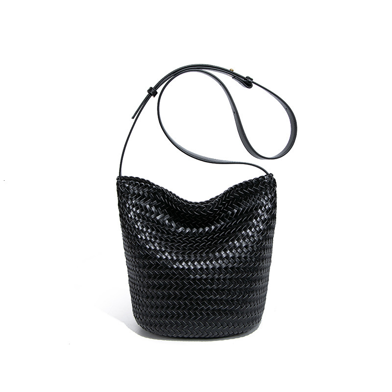 New Women's Soft Leather Tote Handmade Woven Large Capacity Versatile Shoulder Bucket Crossbody Bag