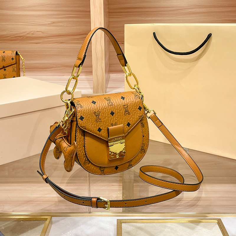 Designer bags2025 new fashion foreign style retro style saddle bag shoulder portable small round bag oblique span bag women