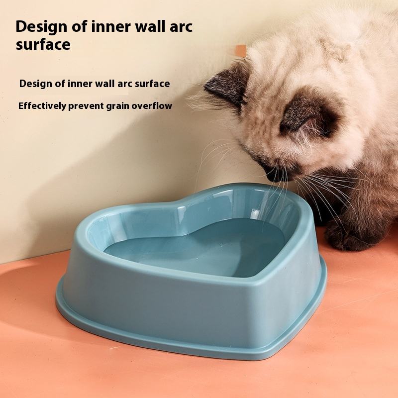 Creative Heart-Shaped Pet Drinking Dish Plastic Dog Cat Food Bowl