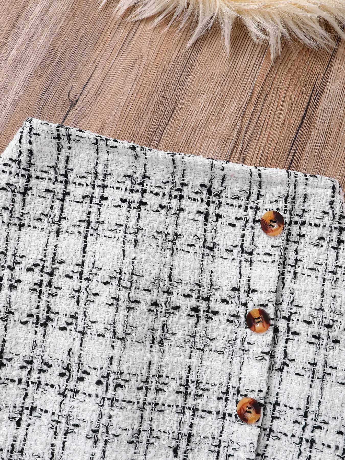 Spring and Autumn childrens 2piece fashion casual clothing white highneck longsleeved flying sleeve top plaid Aline skirt L25092604V7