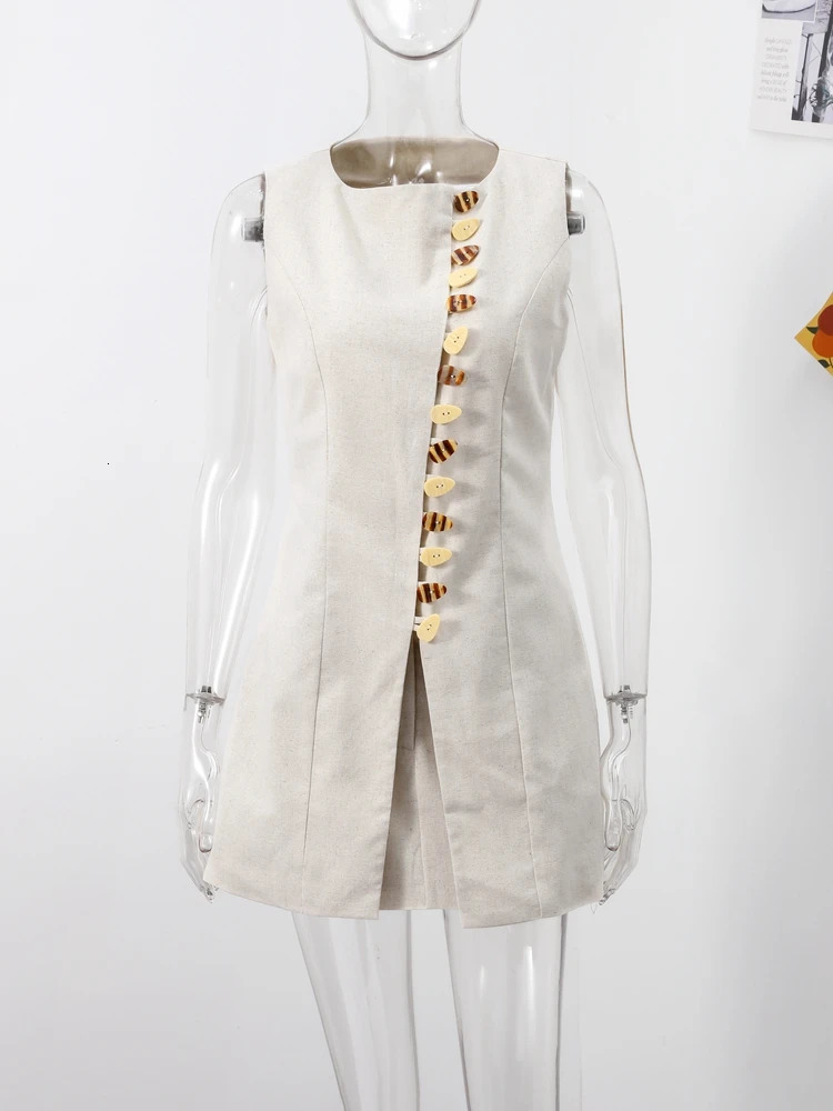 Elegant Solid Women 2 Pieces Suits Oneck Sleeveless Single Breasted Slim Tank Aline Mini Skirts 2025 Summer Lady Sets 250811m