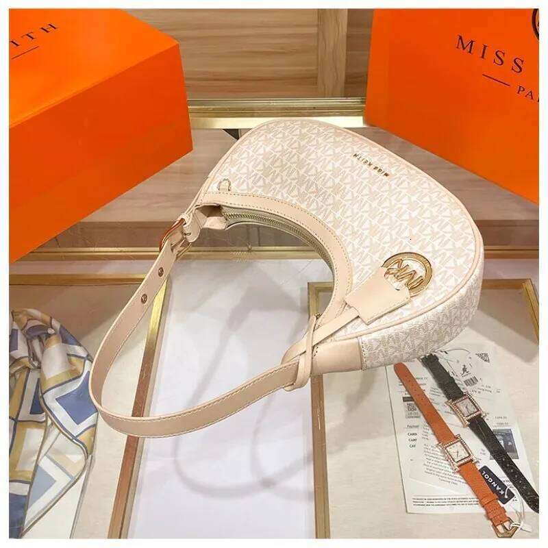 Single new fashion all-in-one single shoulder underarm moon bag simple handbag for women