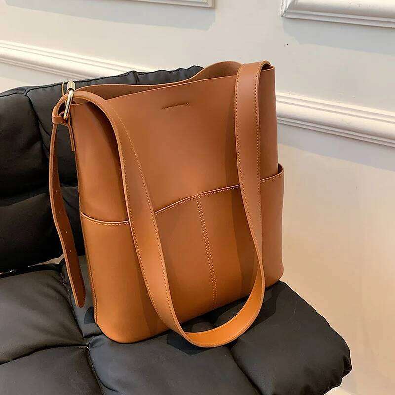 Fashionable 2024 women's leather shoulder bucket bags handbags winter fall autumn design casual sac de luxe femme vintage