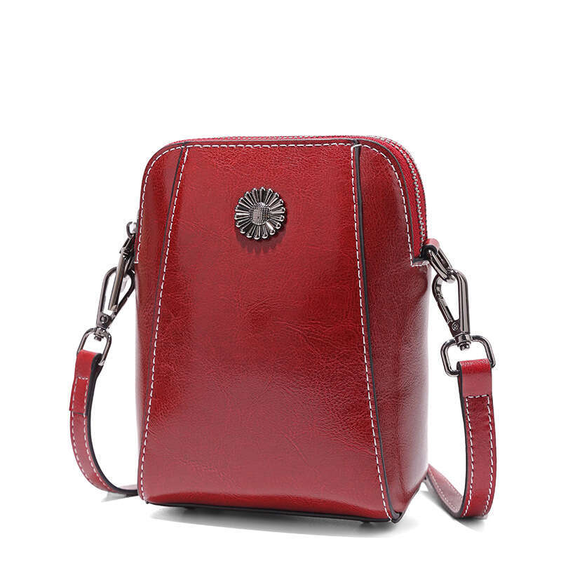 designer bag Luxury bag Cowhide Small Crossbody for Women 2025 New Trend Versatile Phone Niche High-end Shoulder Bag Trendy