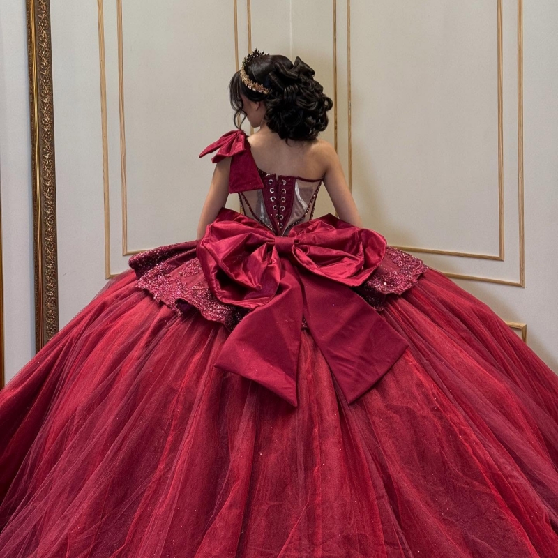 Red Shiny Quinceanera Dresses Off The Shoulder Applique Lace Beads Corset Tiered Tull Party Birthday Sweet 16 Dress Vestidos 15 De Anos