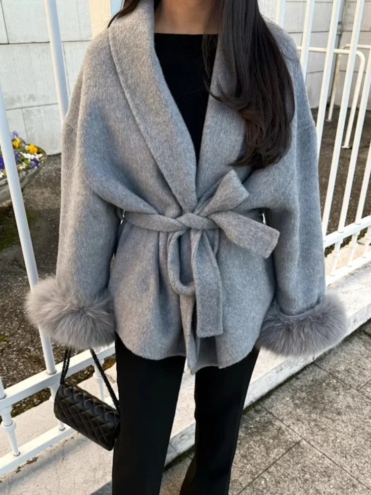 Elegant Lace Up Woolen Short Coat Solid Loose Lapel Furry Belt Long Sleeve Female Jacket Autumn Winter Lady Chic Cardigan 250922