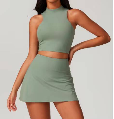 Hot Sales Womens 2Piece Gym Running Yoga Sports Outfits High Waist Shorts Sports Bra Crop Tank Solid Pattern Workout Apparel