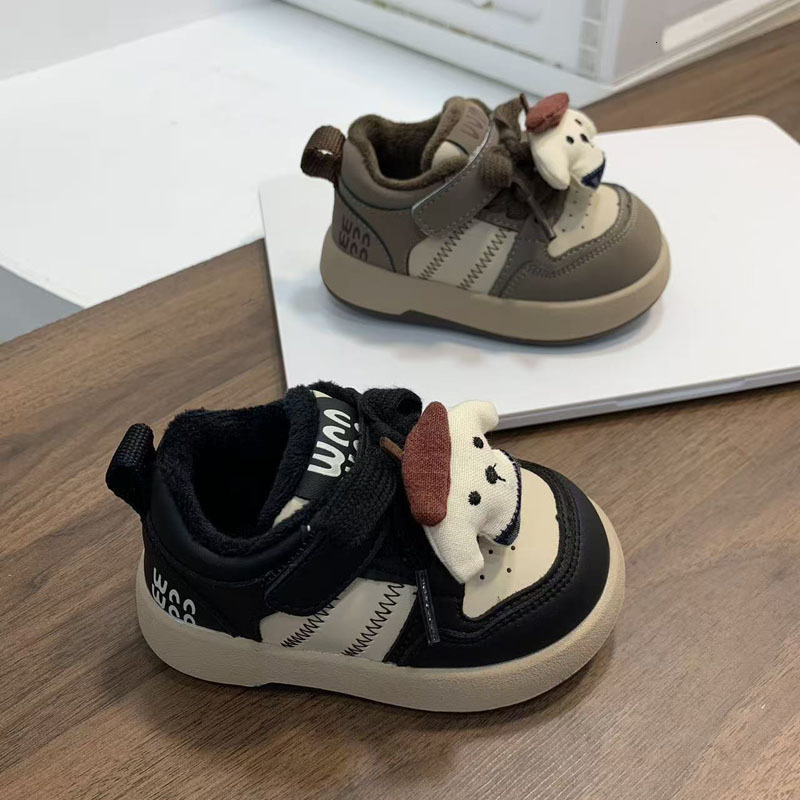 New Children's Wool Lined Sneakers Cute Cartoon Puppy Girls' Sneakers Winter Versatile Trendy Men's Shoes Designer Shoes