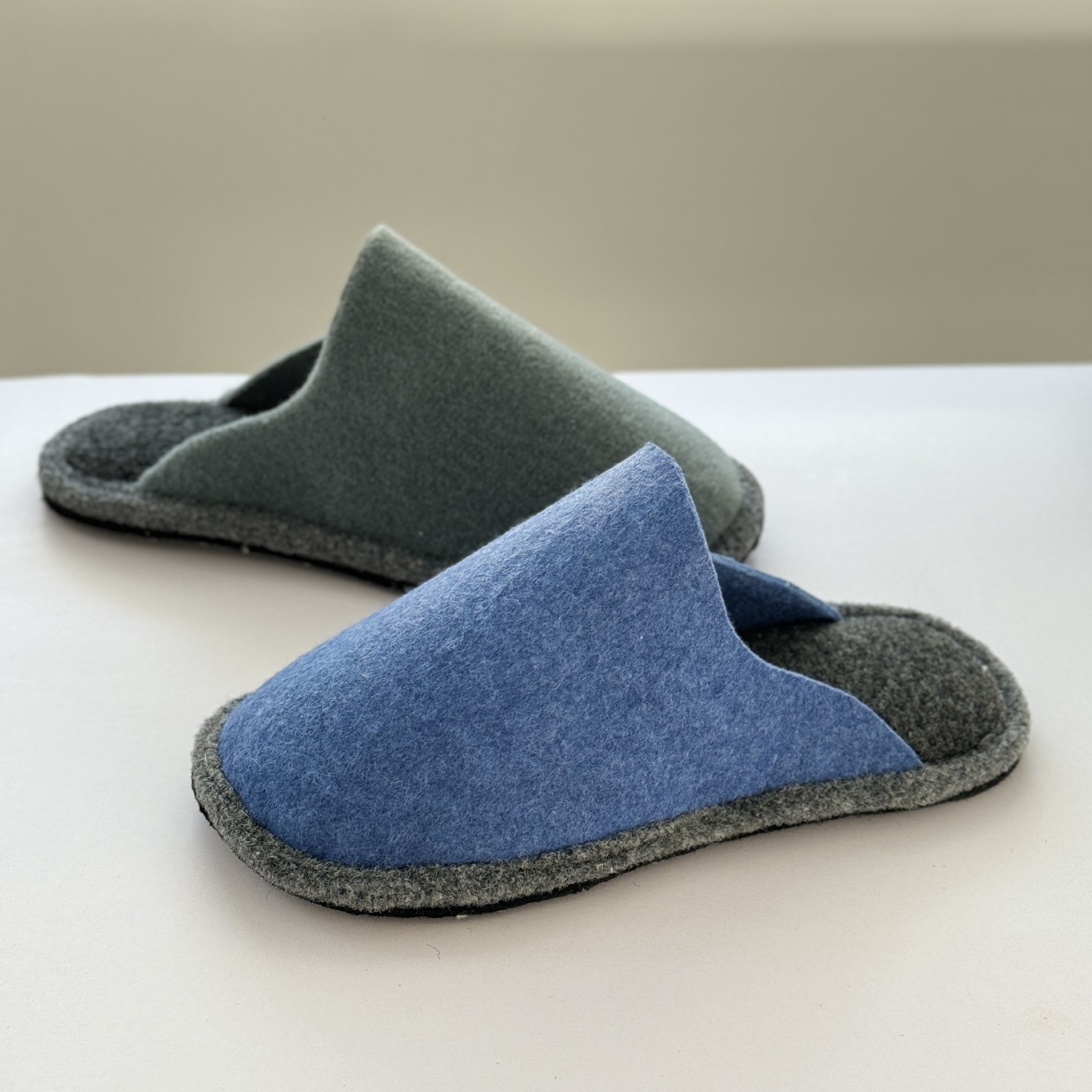 New Style Closed-Toe Japanese Simple Plaid Fabric Soft Sole Silent Home Floor Men's Slippers Couple Shoes ddmymarket