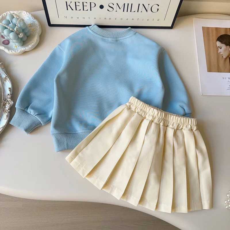Childrens Outfit Skirt New Spring Girls Fashion Round Neck Long Sleeve Sweatshirt with Bow Tie Pleated Skirt TwoPiece Set L2509269SOG