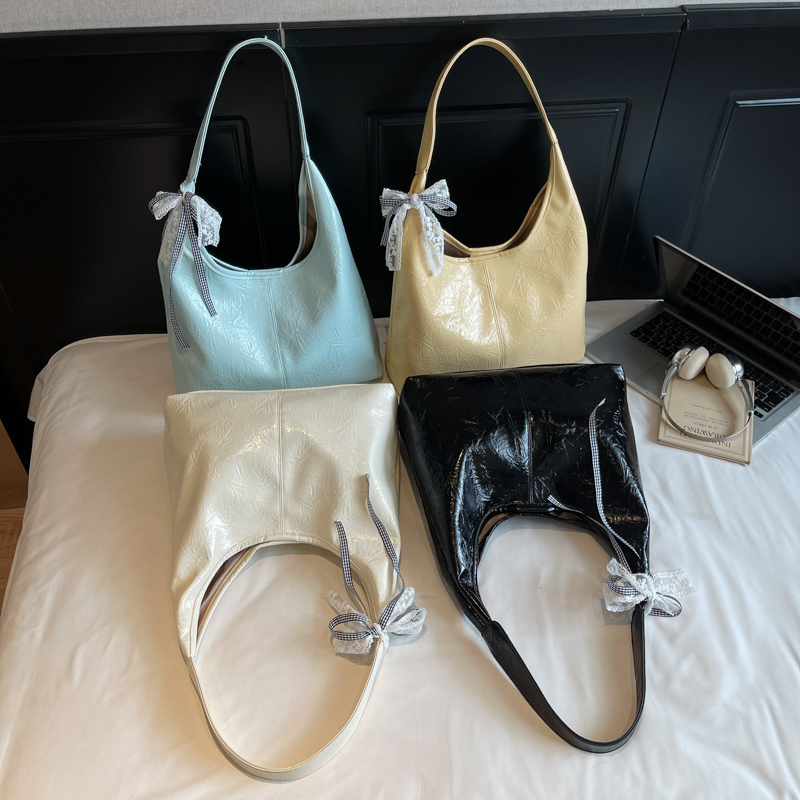 2025 new casual and elegant large capacity shoulder bag, simple and high-end shopping and commuting crossbody bag, student fashionable and lightweight