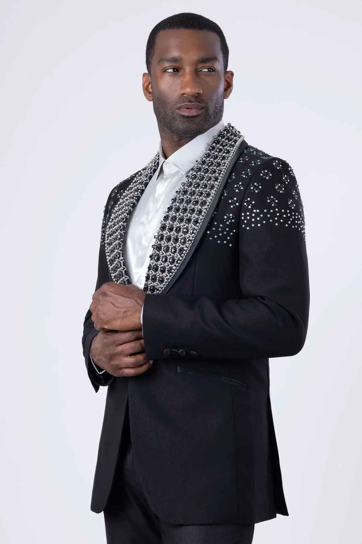 Tailored Mens Wedding Suits 2 Pieces Slim Fit Crystal Beads Groom Tuxedos Banquet Birthday Party Formal Wear Customized