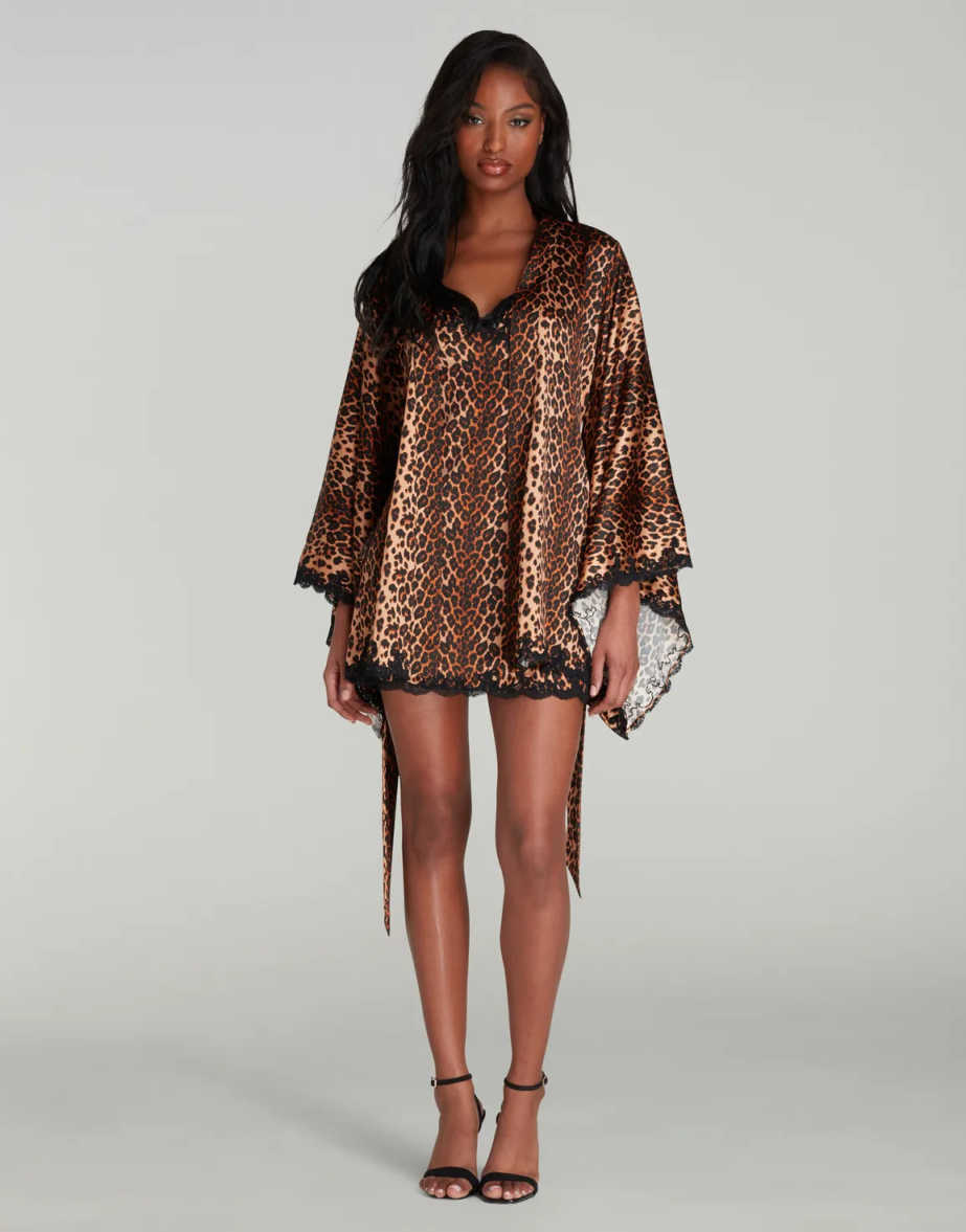 Unique Women Robe Nightgown Evening Party Gowns Long sleeve Special Occasion Gown for Photography Custom Made