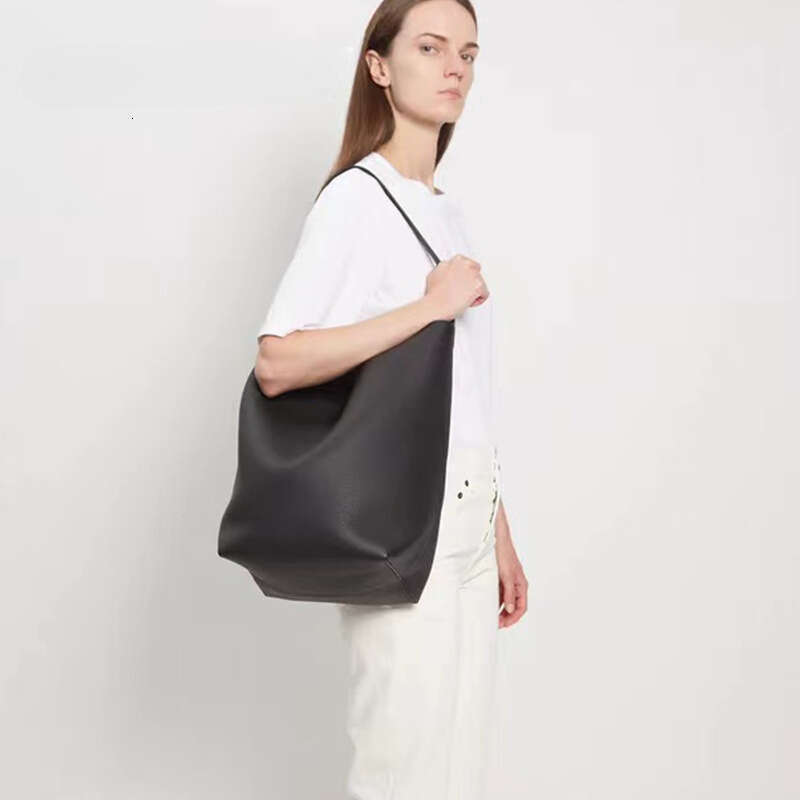 designer bag Luxury bag Bucket Genuine Leather Single Shoulder Handbag for Women High-end Simple Large Capacity Cowhide Commuter Tote Bag