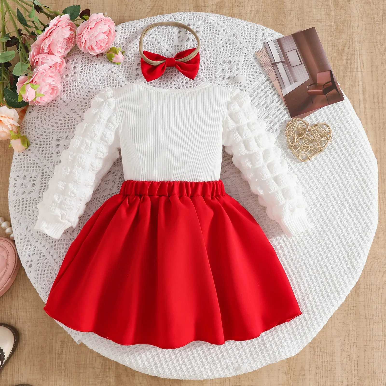Toddler Girl 03Y Baby Clothing 3Pcs Set Bubble Sleeve Heart Top and Bow Skirt and Headband Sweet Party Newborn Girls Outfit L250926ZYJB