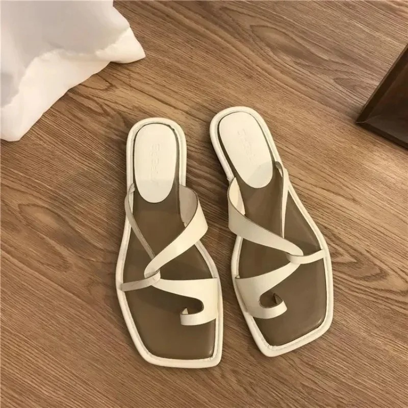 andals Women Summer New Korean Version Clip Toe Flip Flops Outdoor Fashion Flat Casual Fashionable Flat Casual Footwear for Comfortable Summer Clip-On