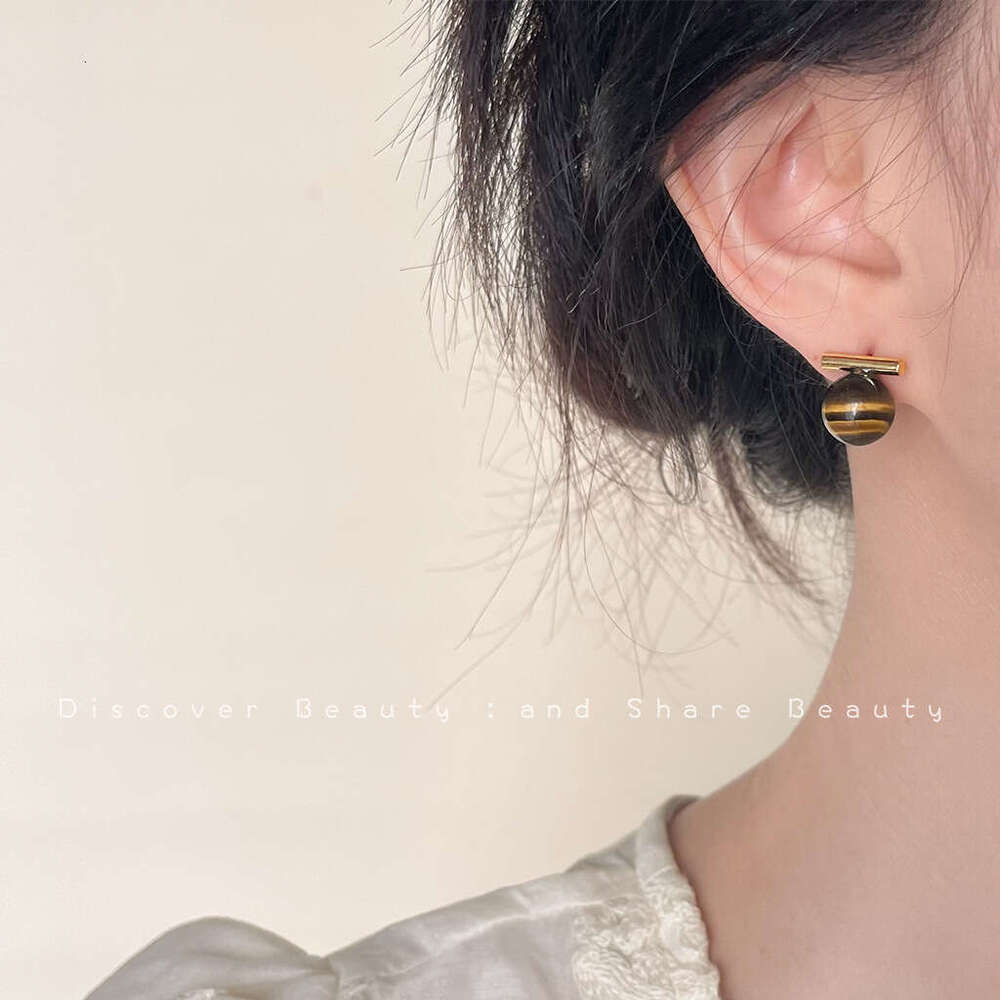 Milad Tiger Eye Stone Earrings French Style Fashionable Studs Unique High-end Feel Ear Jewelry
