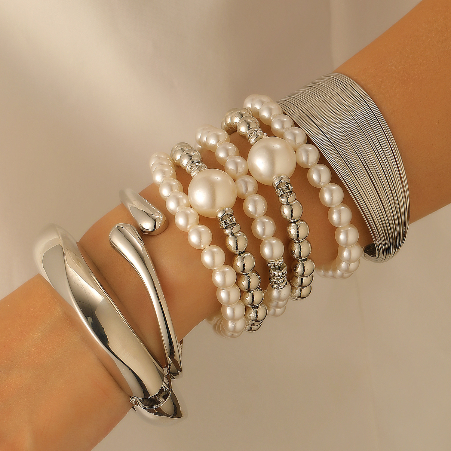Exaggerated Pearl Layered Set For Women Open Bracelet Beaded Jewelry Bracelets