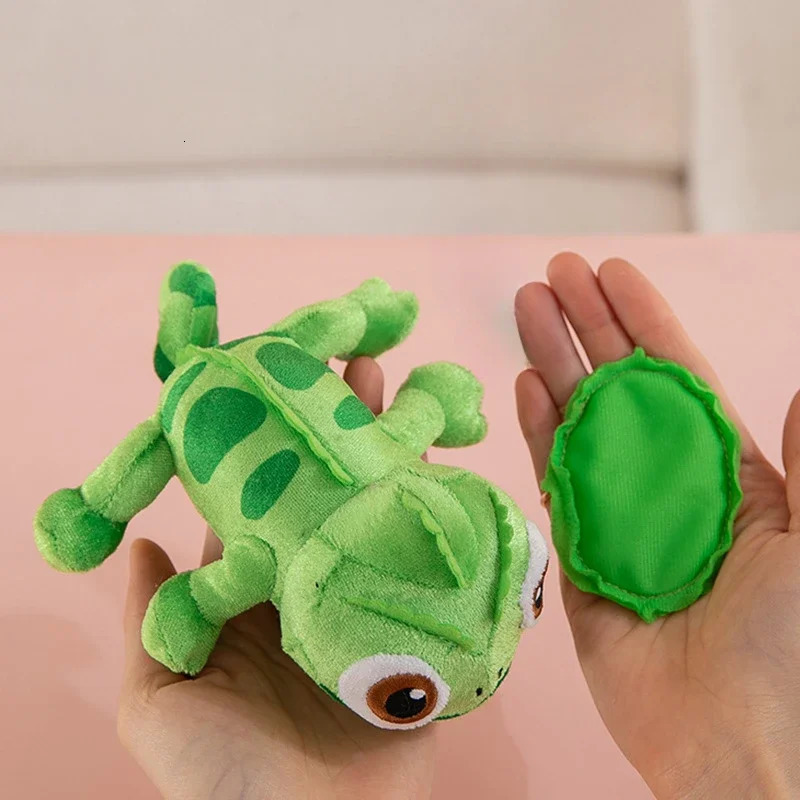 17cm Pascal Rapunzel Chameleon Lying Shoulder Plushie Toy Stuffed Doll Plush Toys Kawaii Pascal Decor Boys Girls Birthday Gifts 250922