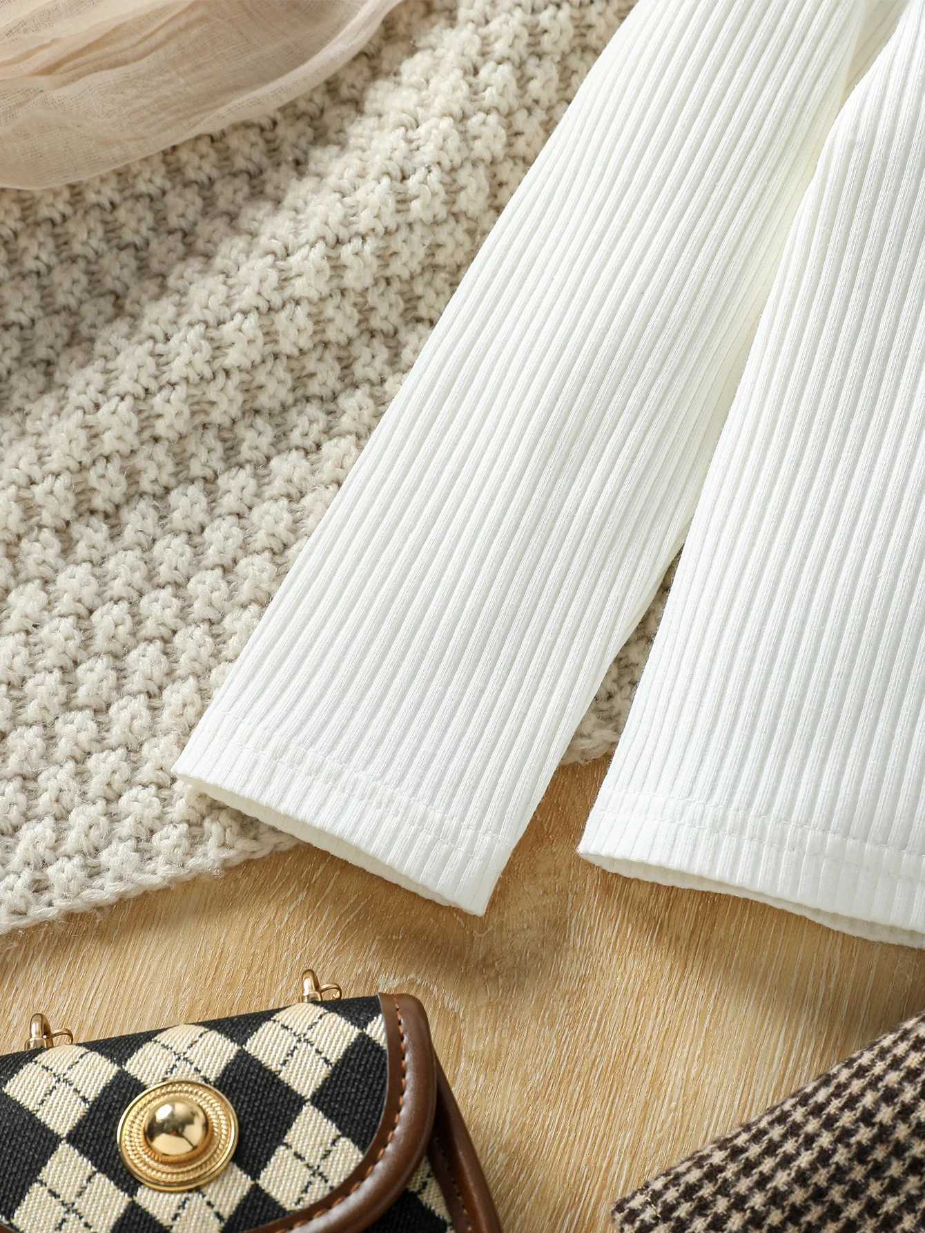 26 Years Kid Girl Solid Long Sleeve Top Plaid Strap Skirt Set Fashion Cute All Match Wear Autumn Winter Party Outifit Clothes L2509268I1I