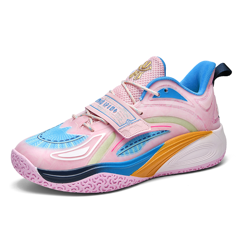 The same model basketball shoes as those of the Owen generation