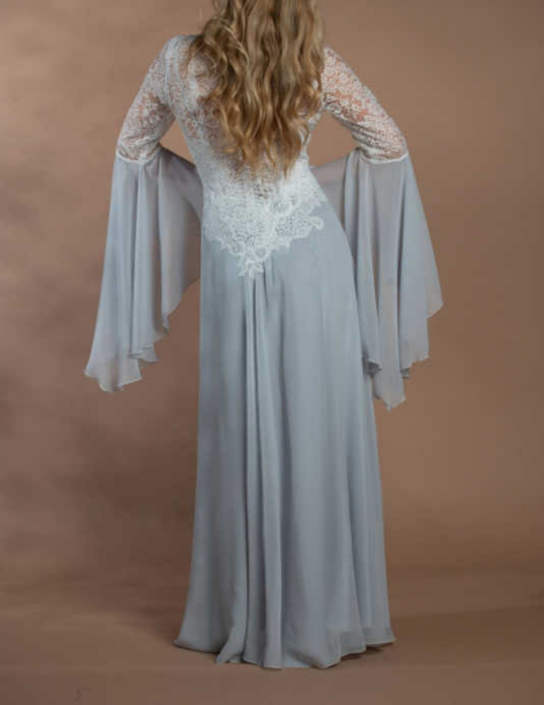 New Design Women Nightgown Bride Wedding Robe Long sleeve Appliques Maternity Dressing Shower Gown for Photography Custom Made