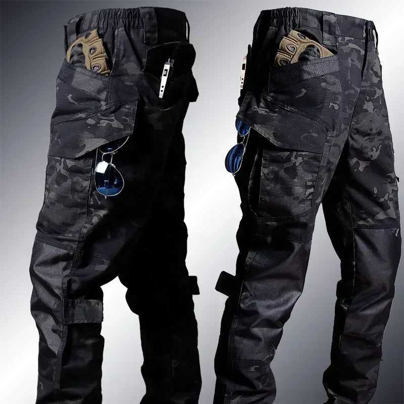 Tactical Set Men Outdoors Training Breathable Camo Hunting Uniform War Games 2 Pcs Sets Quick Drying Hiking Wear Resistant Sets W250928
