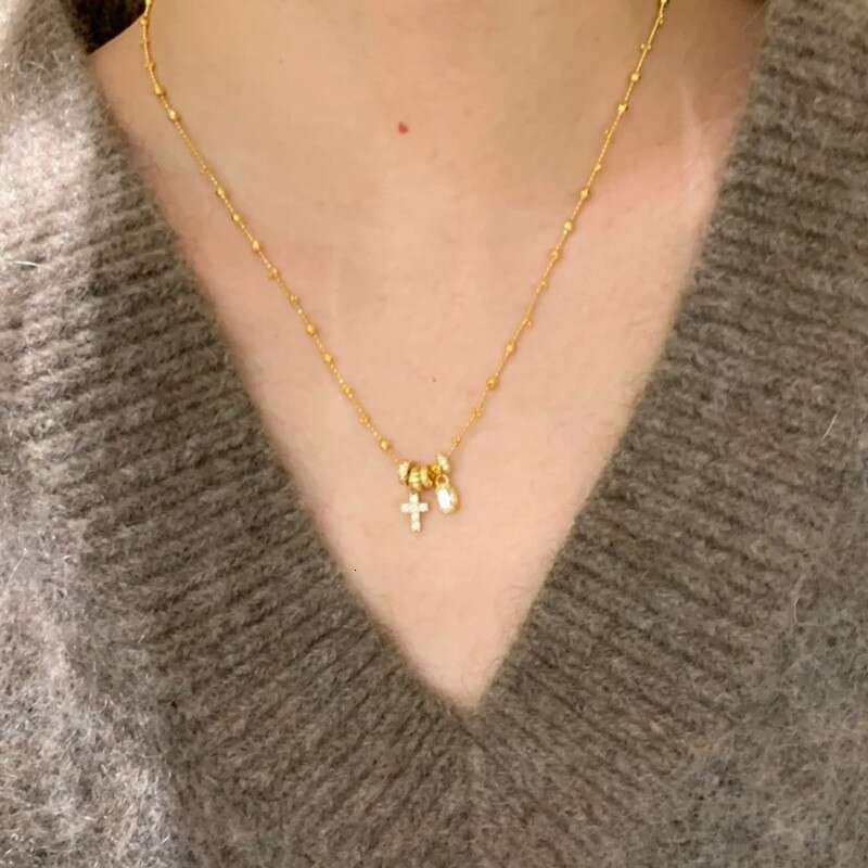 Cross Lock Necklace for Women Pendant Light Niche High-End Sense Choker