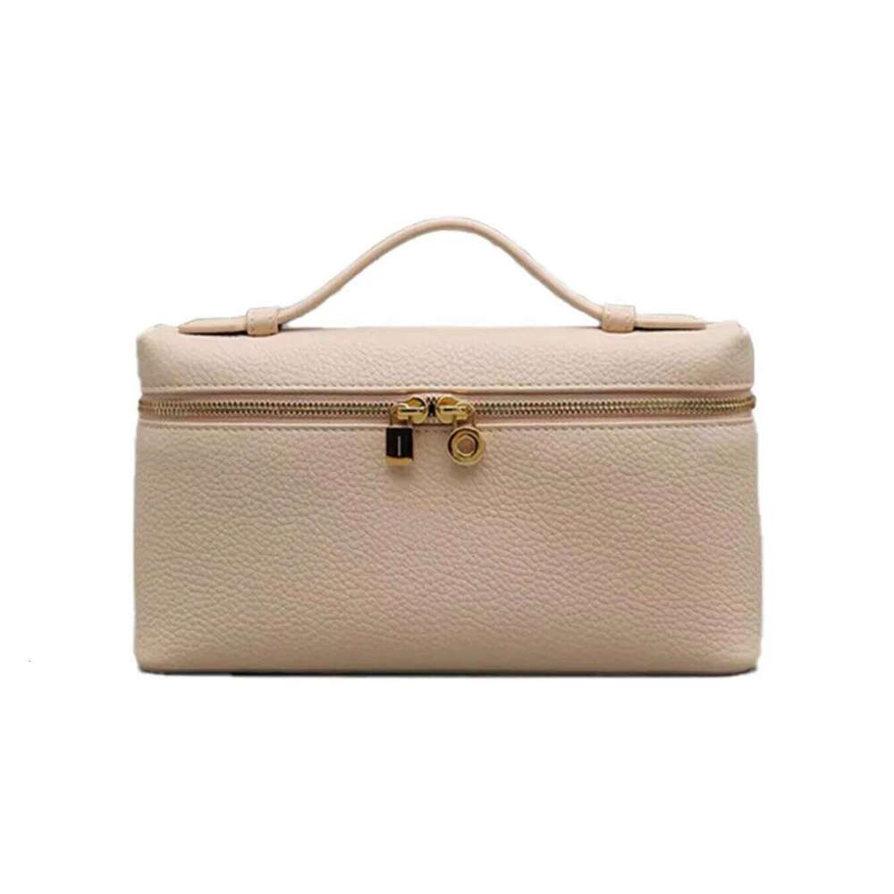 Designer Bags New Women's Lunch Box Handbag Crossbody Fashion Trend Shoulder Y2k Hong Kong Style High End Feeling Storage Bag Hot Selling