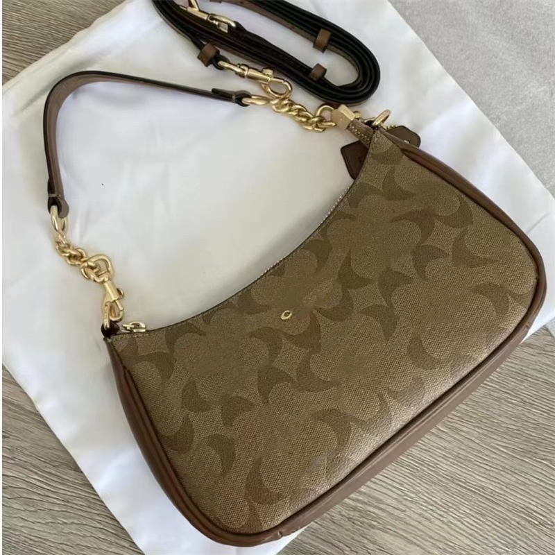 2025Designer bags fashionable letters high-quality casual underarm bags small square bags luxurious ladies' handbags