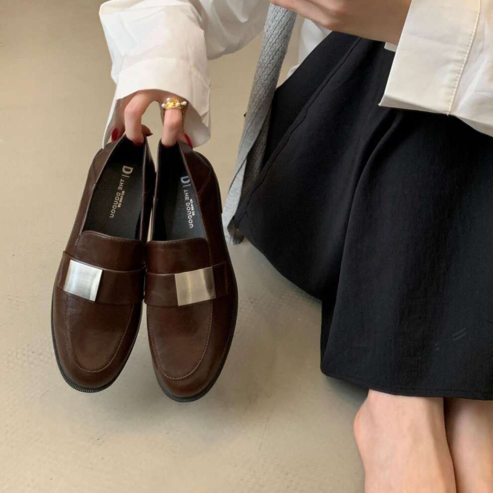 2025 New British Style Low Heel Leather Black Professional Work Shoes Soft Sole Flat Loafers for Women