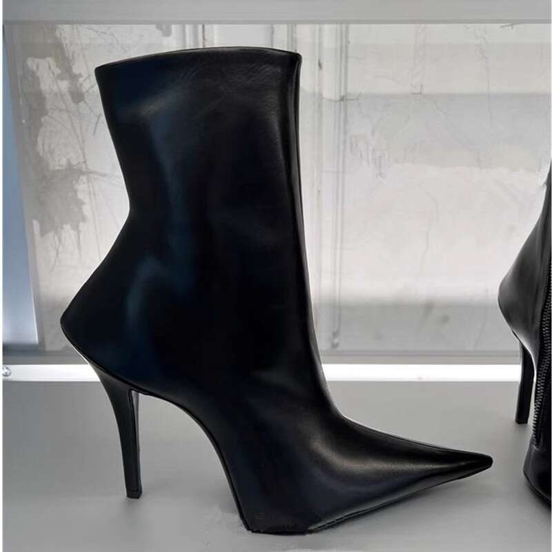 New Stiletto Heel Pointed Side Zipper Short Leg Naked Large Size Motorcycle Rider Boot Single Boots - view 4