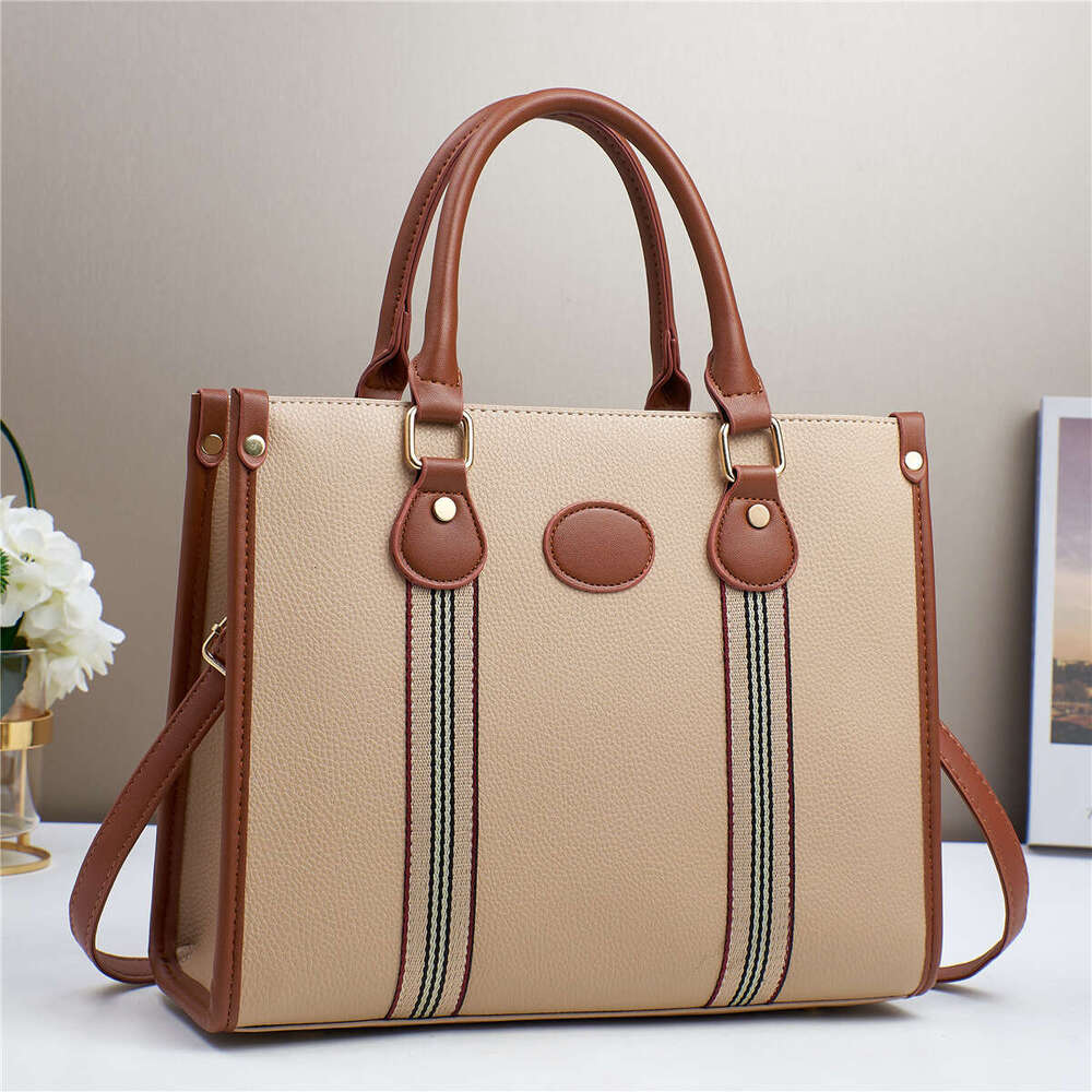 2025 Fashion Women's Handbag Korean Style Textured Single Shoulder Crossbody Bag New Model