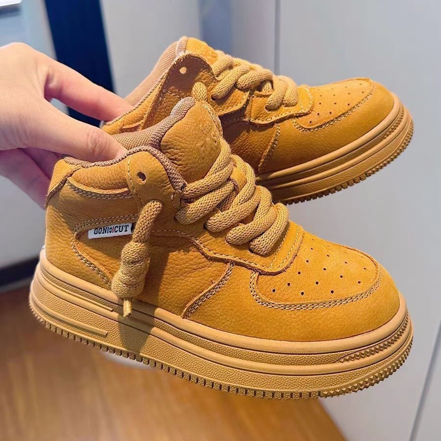 Autumn and winter new cotton lined leather children's Martin boots, yellow boots, boys' non slip short boots, fashionable designer shoes