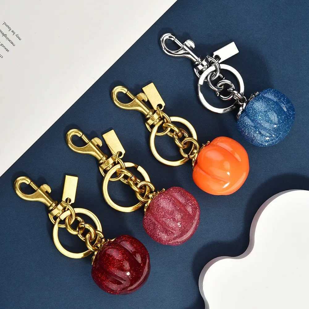 Luxury 01New persimmon keychain bag pendant womens bag accessory everything goes well keychain Y250929as