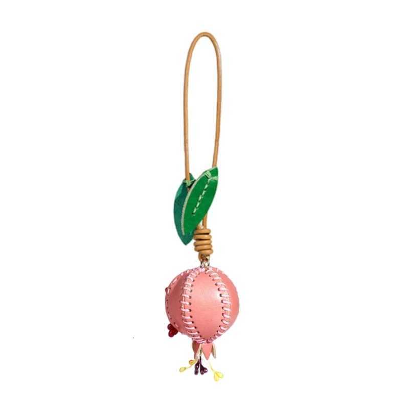 Luxury F42F Elegant Pomegranate Fruit Design Leather Keychain Accessory for Bags and Y250928