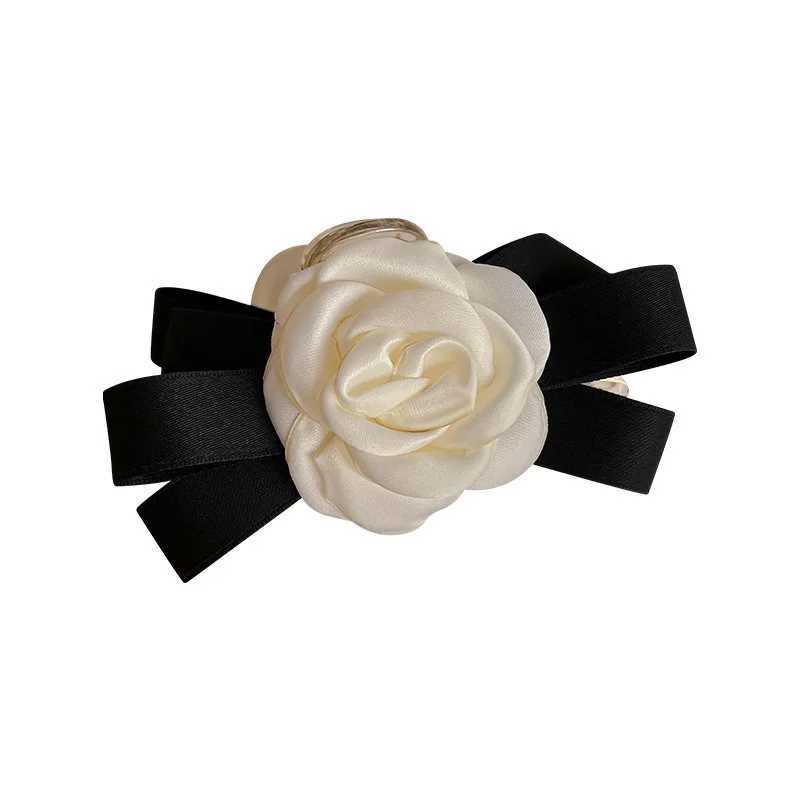 New Elegant Satin White Camellia Flower Women Fashion Hair Accessories Claws Headdress Hair Crabs Wholesale 2023 New Design Clip W250928