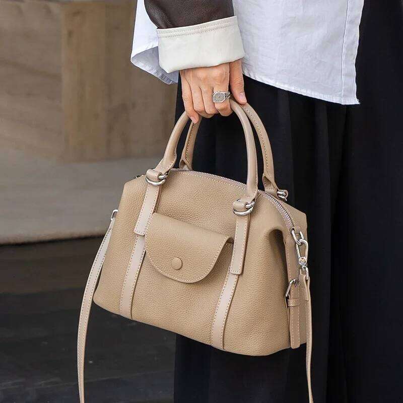 New Arrival Genuine Cowhide Leather Women Large Capacity Solid Color Travel Handbag Ladies Female Messenger Bag