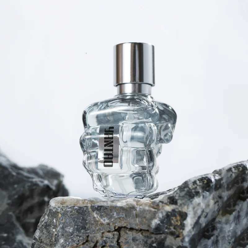 Brave Fearless Mens Perfume 30ml Long Lasting Fragrance Woody Floral Scent Gentleman Pheromon Cologne Body Spray Eau De Parfum M250928