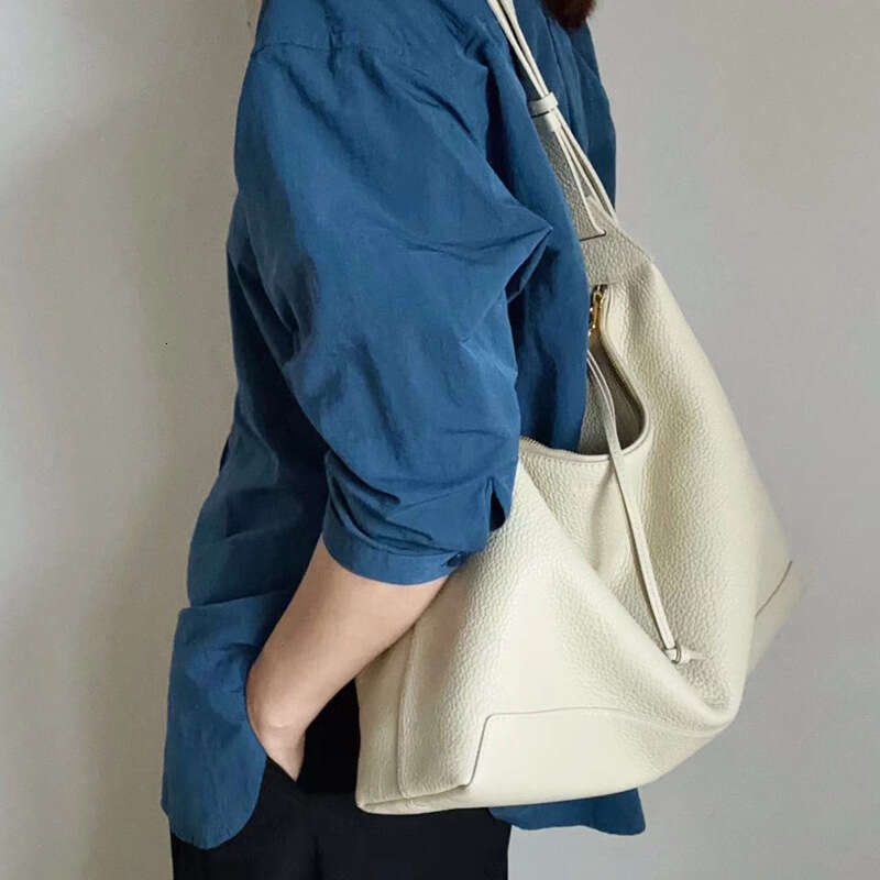 designer bag Luxury bag Designer Tote Underarm Hobo Commuter Shoulder Crossbody Women's Fashion Bag