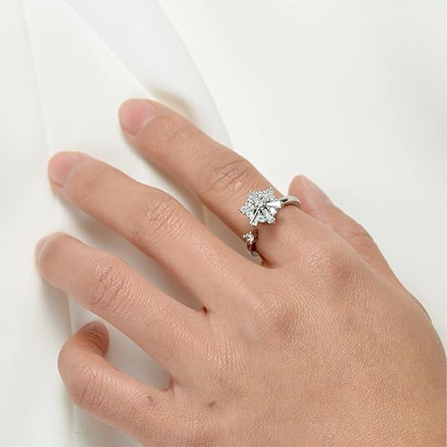 Fidget Anxiety Rings Rotatable Stress Relief Bead Ring Size Adjustable Open Design Ring Spinner Inlaid Cubic Zirconia Lotus Shape Ring Jewelry for Wom