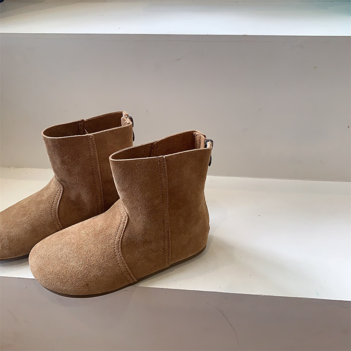 Autumn and winter new Korean suede leather children's shoes, men's and women's Martin boots, fashionable short boots, trendy snow boots