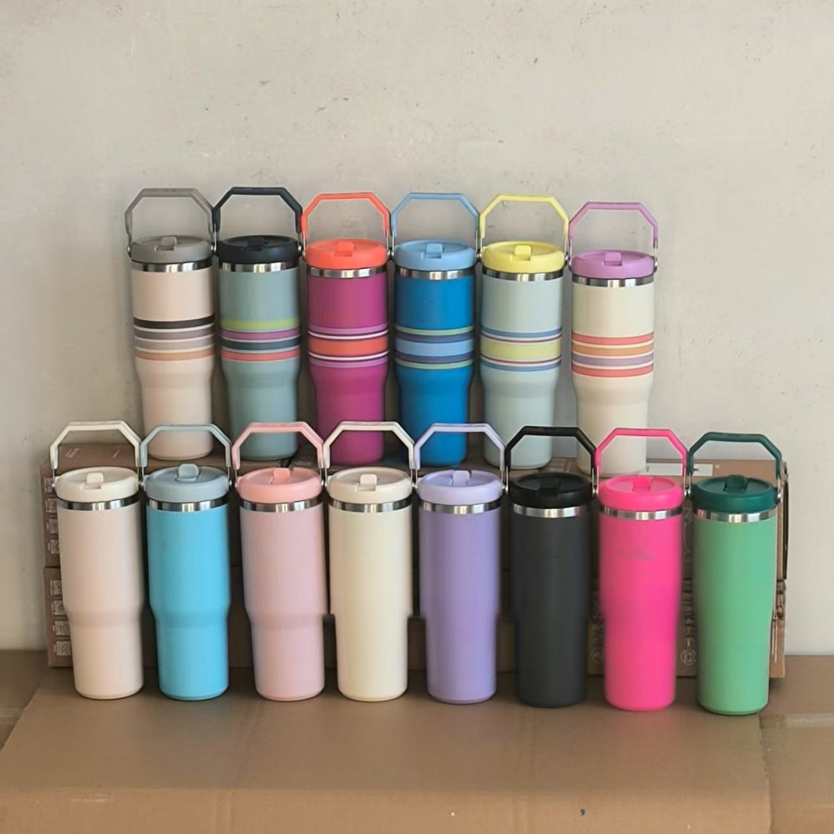 30oz Powder-Coated Car Tumbler - Vacuum Insulated Beer Mug with Handle Lid, Leakproof Design & Car Cup Holder Fit